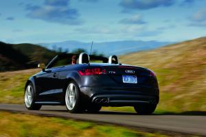 Audi TTS Roadster 2010 года  (NA)